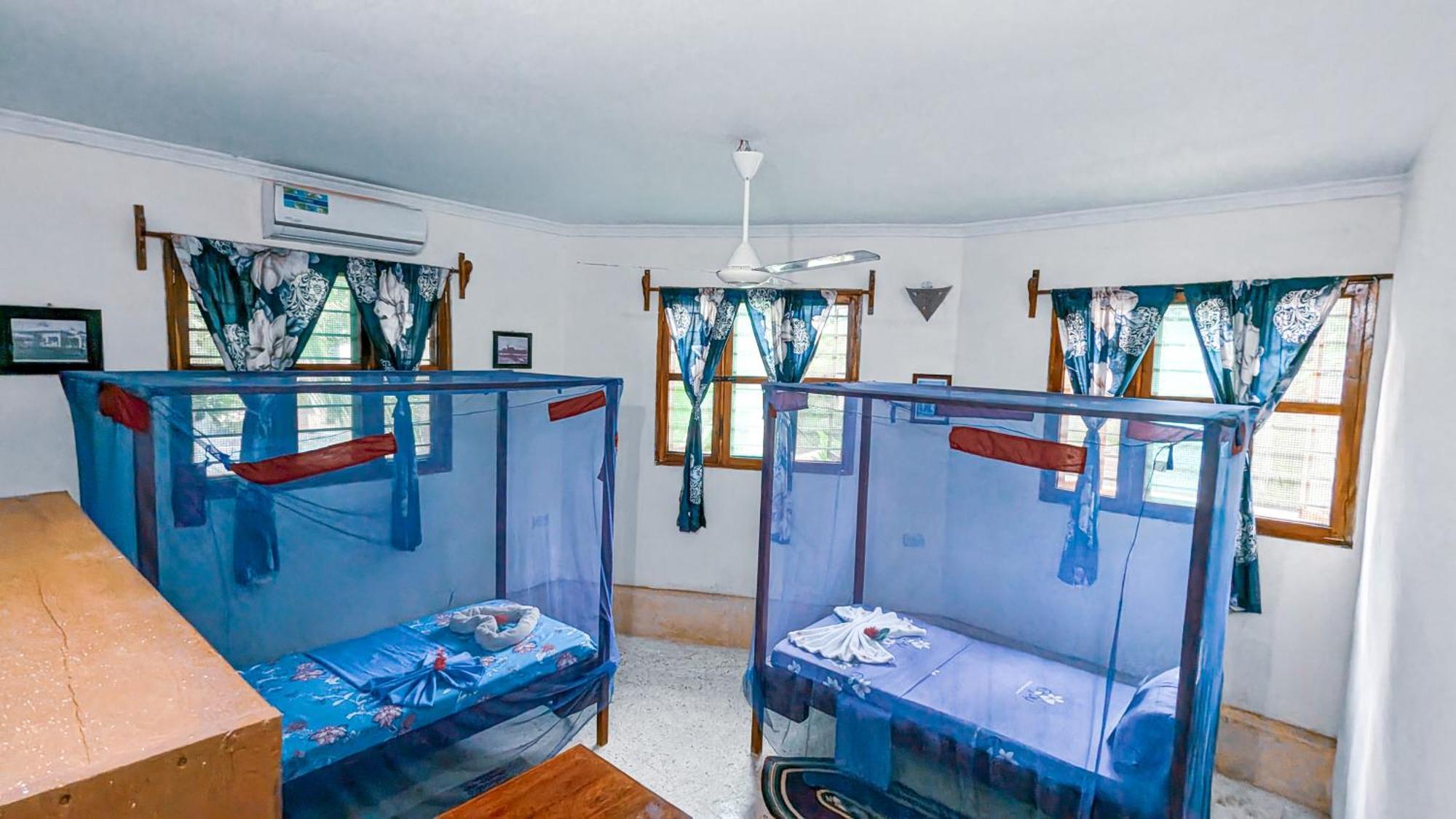 Bed and Breakfast Mwana House Nungwi Esterno foto