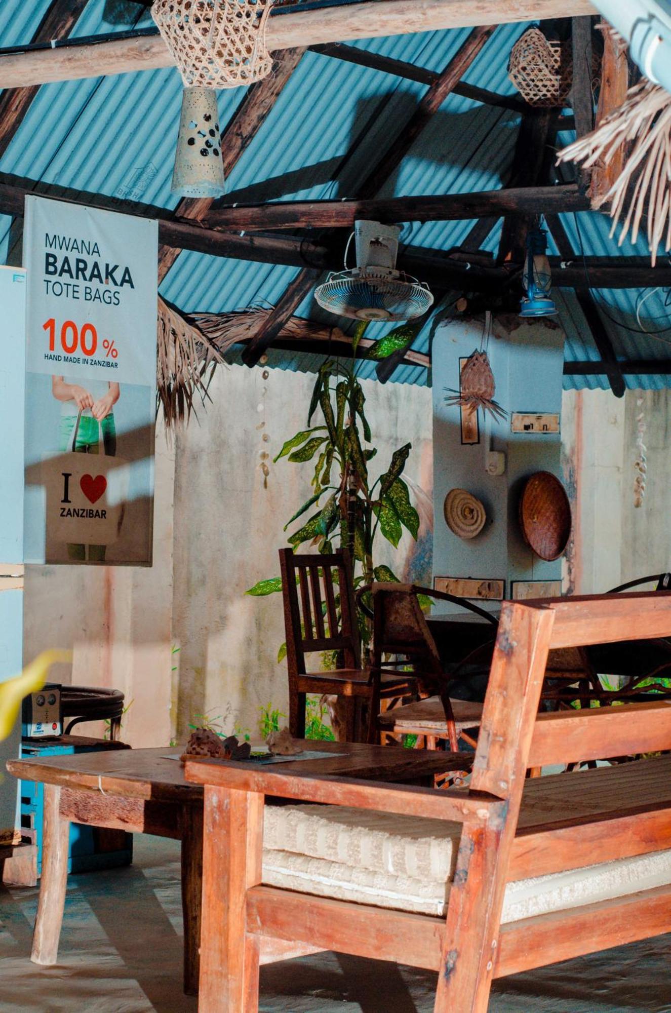 Bed and Breakfast Mwana House Nungwi Esterno foto
