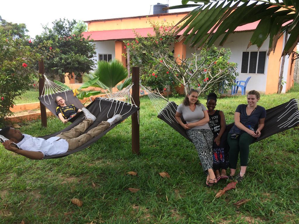 Bed and Breakfast Mwana House Nungwi Esterno foto